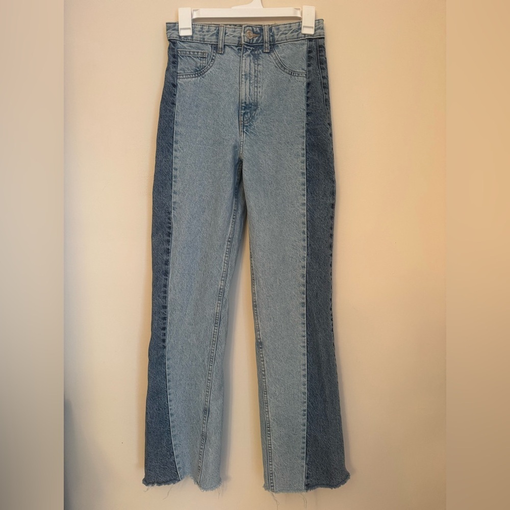 Zara Two Tone Colorblock Jeans Women’s Size 2 High Rise Raw Hem Straight Leg